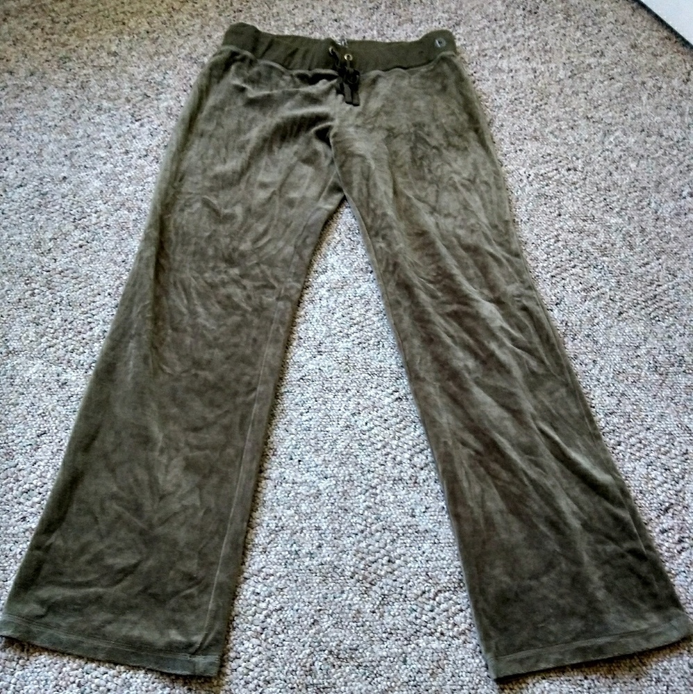 Sport soft pants, size M, green color